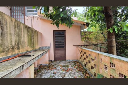 Casa para alugar com 120m², 2 quartos e 1 vagaArea externa