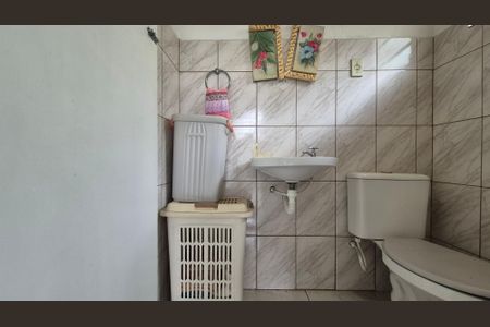 Casa para alugar com 120m², 2 quartos e 1 vagaBanheiro