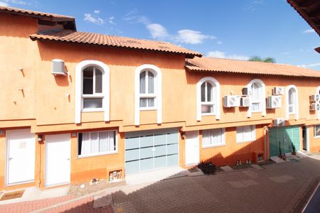 Vista de casa de condomínio à venda com 1 quarto, 49m² em Santa Tereza, Porto Alegre