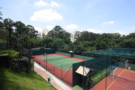 Apartamento à venda com 141m², 3 quartos e 2 vagas Apartamento à venda com 141m², 3 quartos e 2 vagasQuadra