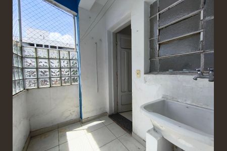 Apartamento à venda com 75m², 2 quartos e sem vagaÁrea de Serviço