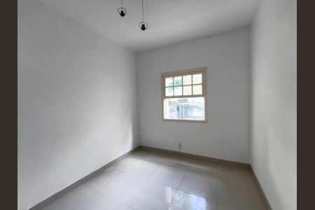 Apartamento à venda com 75m², 2 quartos e sem vagaQuarto 2