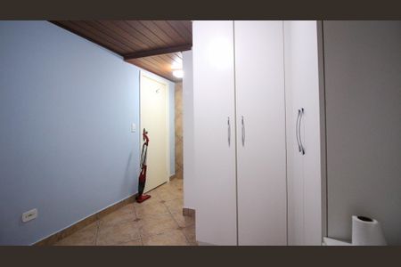 Casa à venda com 186m², 2 quartos e 2 vagas Casa à venda com 186m², 2 quartos e 2 vagasSuíte