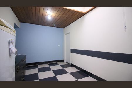 Casa à venda com 186m², 2 quartos e 2 vagas Casa à venda com 186m², 2 quartos e 2 vagasCozinha
