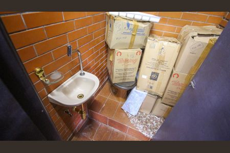 Casa à venda com 186m², 2 quartos e 2 vagas Casa à venda com 186m², 2 quartos e 2 vagasLavabo