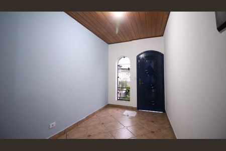 Casa à venda com 186m², 2 quartos e 2 vagas Casa à venda com 186m², 2 quartos e 2 vagas Sala