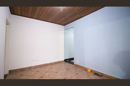 Casa à venda com 186m², 2 quartos e 2 vagas Casa à venda com 186m², 2 quartos e 2 vagas Sala