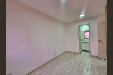 Apartamento à venda com 70m², 2 quartos e 1 vagaSuíte 