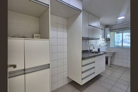 Apartamento à venda com 70m², 2 quartos e 1 vagaCozinha 