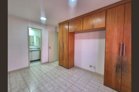Apartamento à venda com 70m², 2 quartos e 1 vagaSuíte 