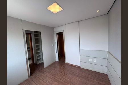 Apartamento à venda com 4 quartos, 140m² em Buritis, Belo Horizonte