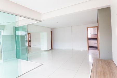 Sala de apartamento à venda com 4 quartos, 140m² em Buritis, Belo Horizonte