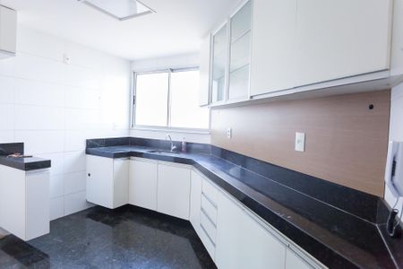 Apartamento à venda com 140m², 4 quartos e 3 vagasCozinha