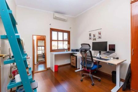 Casa à venda com 5 quartos, 353m² em Cursino, São Paulo