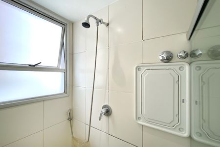 Apartamento à venda com 168m², 4 quartos e 3 vagasBanheiro