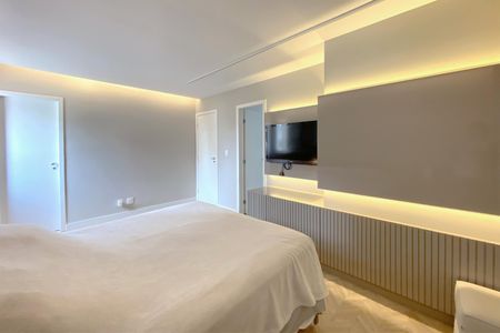 Apartamento à venda com 168m², 4 quartos e 3 vagasSuite 1