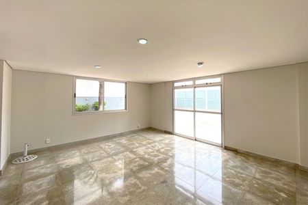 Apartamento à venda com 168m², 4 quartos e 3 vagasÁrea comum - Salão de festas