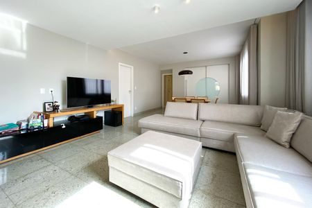 Apartamento à venda com 168m², 4 quartos e 3 vagasSala