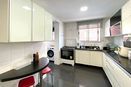 Apartamento à venda com 168m², 4 quartos e 3 vagasCozinha