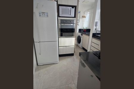 Apartamento à venda com 65m², 2 quartos e 1 vaga