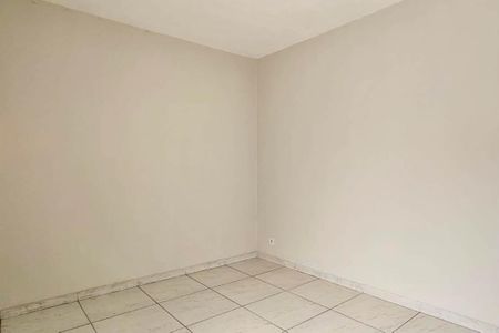 Apartamento à venda com 75m², 2 quartos e sem vagaSala