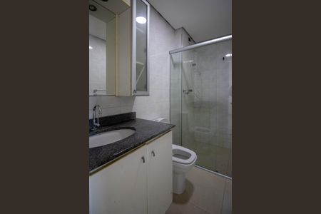 Banheiro de apartamento à venda com 1 quarto, 42m² em Vila Sonia, São Paulo