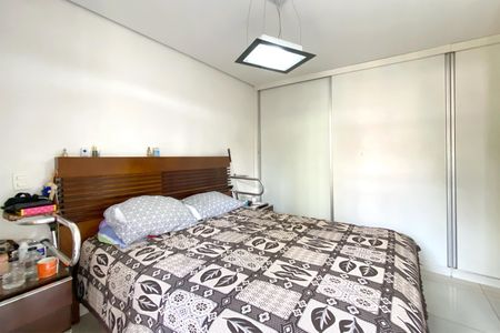 Apartamento à venda com 383m², 4 quartos e 4 vagasSuite 1
