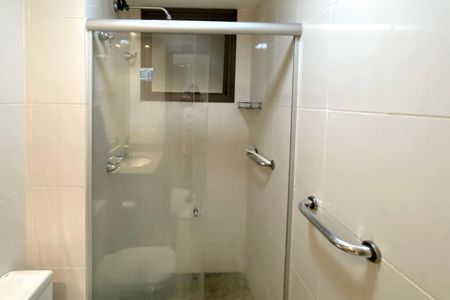 Apartamento à venda com 383m², 4 quartos e 4 vagasBanheiro