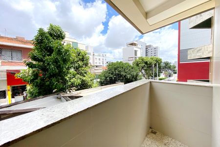 Apartamento à venda com 383m², 4 quartos e 4 vagasVaranda da Suite 1