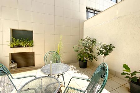 Apartamento à venda com 383m², 4 quartos e 4 vagasVaranda da Sala