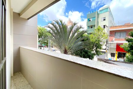 Apartamento à venda com 383m², 4 quartos e 4 vagasVaranda da Suite 1