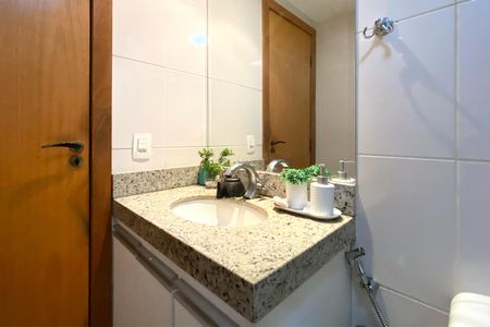 Apartamento à venda com 383m², 4 quartos e 4 vagasBanheiro