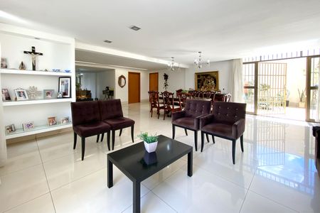 Sala de apartamento à venda com 4 quartos, 383m² em Prado, Belo Horizonte