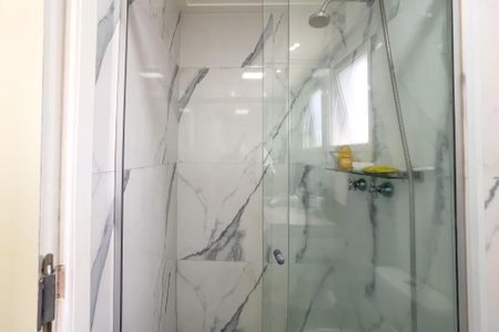 Apartamento à venda com 85m², 3 quartos e 2 vagasBanheiro do quarto 1