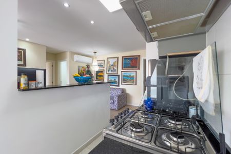 Apartamento à venda com 85m², 3 quartos e 2 vagasCozinha