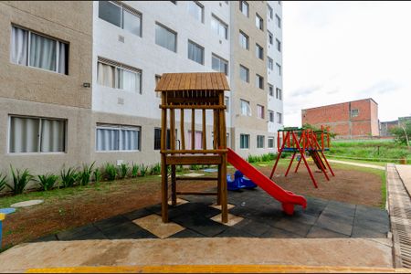 Apartamento para alugar com 33m², 2 quartos e sem vaga Apartamento para alugar com 33m², 2 quartos e sem vagaÁrea comum - Playground