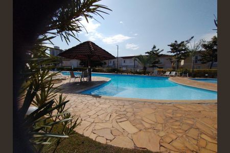 Casa de condomínio à venda com 83m², 3 quartos e 2 vagas