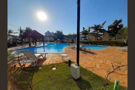 Casa de condomínio à venda com 83m², 3 quartos e 2 vagas