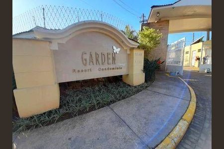 Casa de condomínio à venda com 83m², 3 quartos e 2 vagas