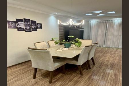 Casa de condomínio à venda com 83m², 3 quartos e 2 vagas