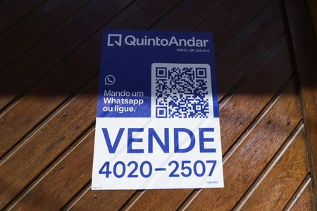 Casa à venda com 135m², 3 quartos e 2 vagasFachada