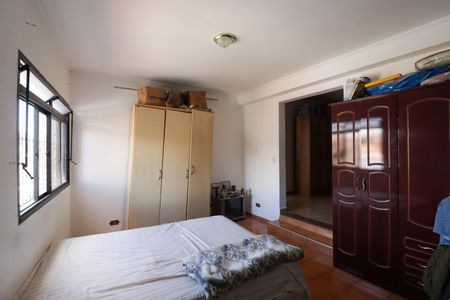 Casa à venda com 135m², 3 quartos e 2 vagasSuíte
