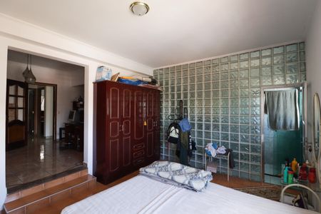 Casa à venda com 135m², 3 quartos e 2 vagasSuíte