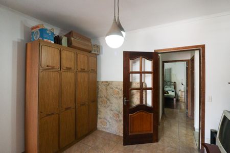 Casa à venda com 135m², 3 quartos e 2 vagasSuíte