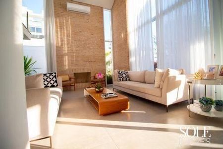 Casa de Condomínio à venda com 3 quartos, 300m² em Cidade Santos Dumont, Jundiaí