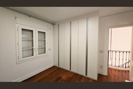 Casa de condomínio à venda com 641m², 3 quartos e 6 vagasSuíte 1