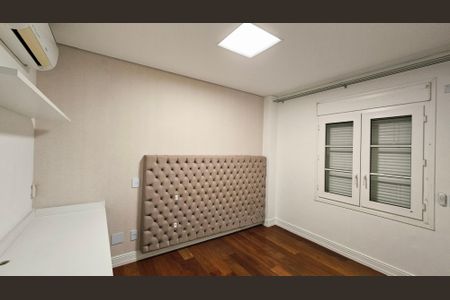 Casa de condomínio à venda com 641m², 3 quartos e 6 vagasSuíte 1