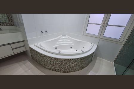 Casa de Condomínio à venda com 3 quartos, 641m² em Cidade Santos Dumont, Jundiaí