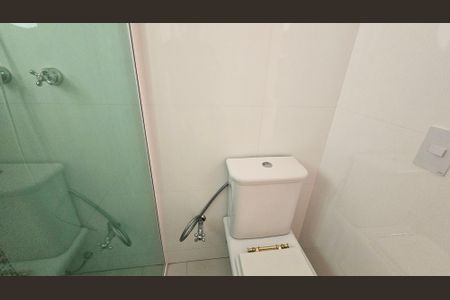 Casa de condomínio à venda com 641m², 3 quartos e 6 vagasBanheiro da Suíte 2