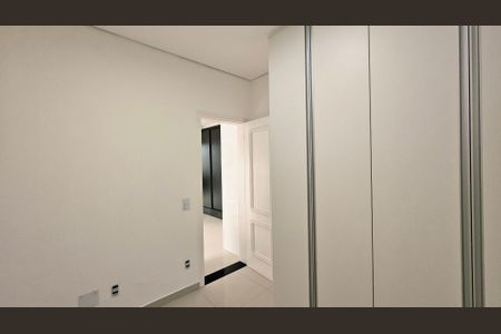 Casa de condomínio à venda com 641m², 3 quartos e 6 vagasQuarto de Serviço